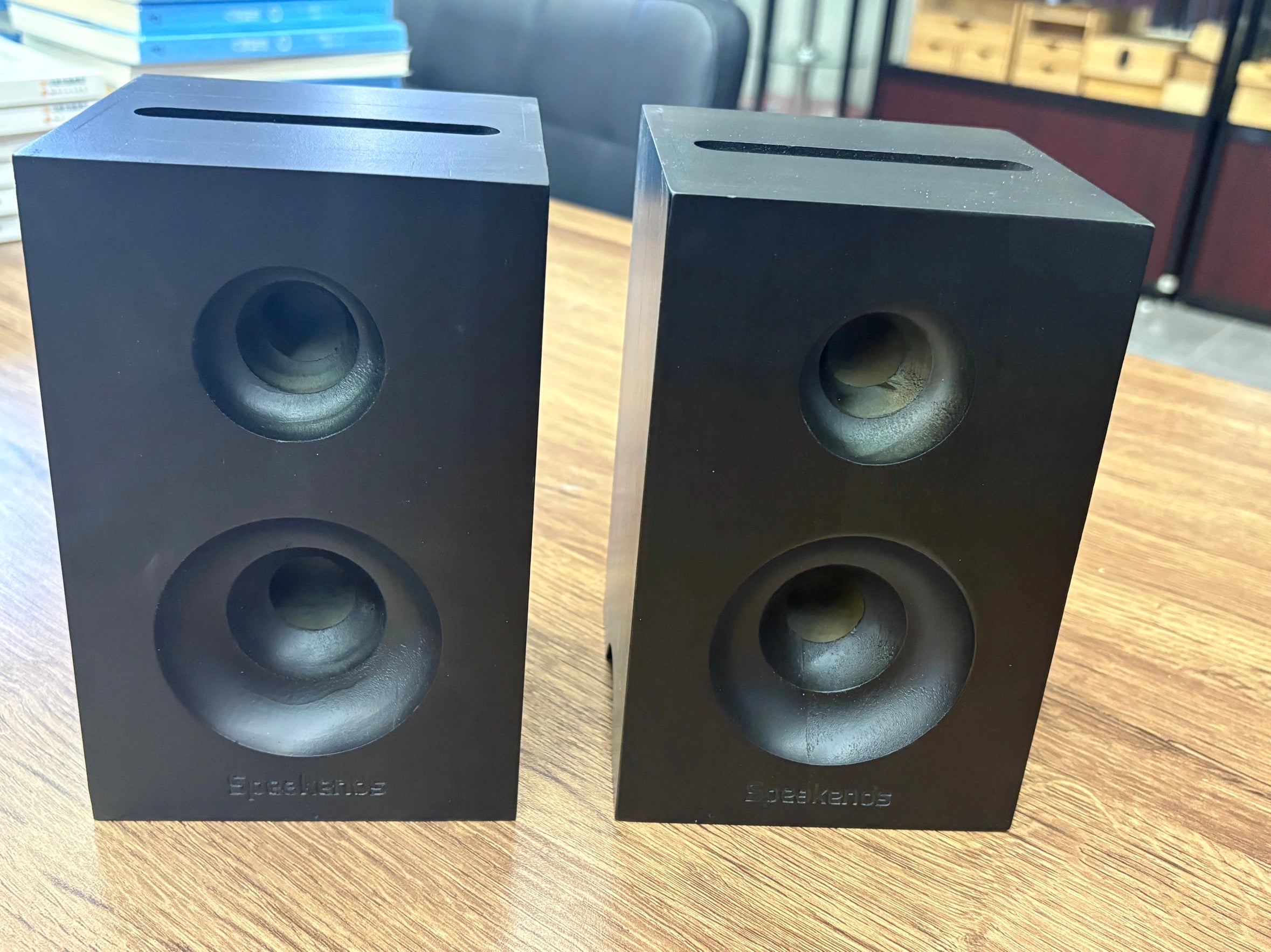 Speakends - Speaker Bookends Phone Amplifier (Set of 2)